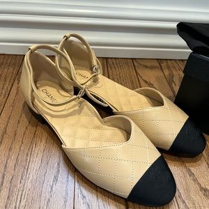 CHANEL Mary Jane Ballerina Flat size 39 New